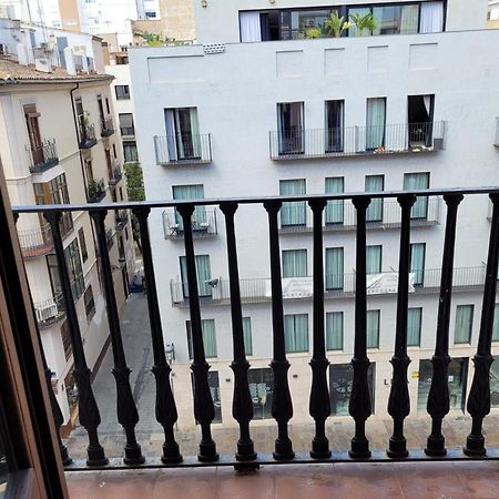 Living Valencia Apartments - Merced 외부 사진