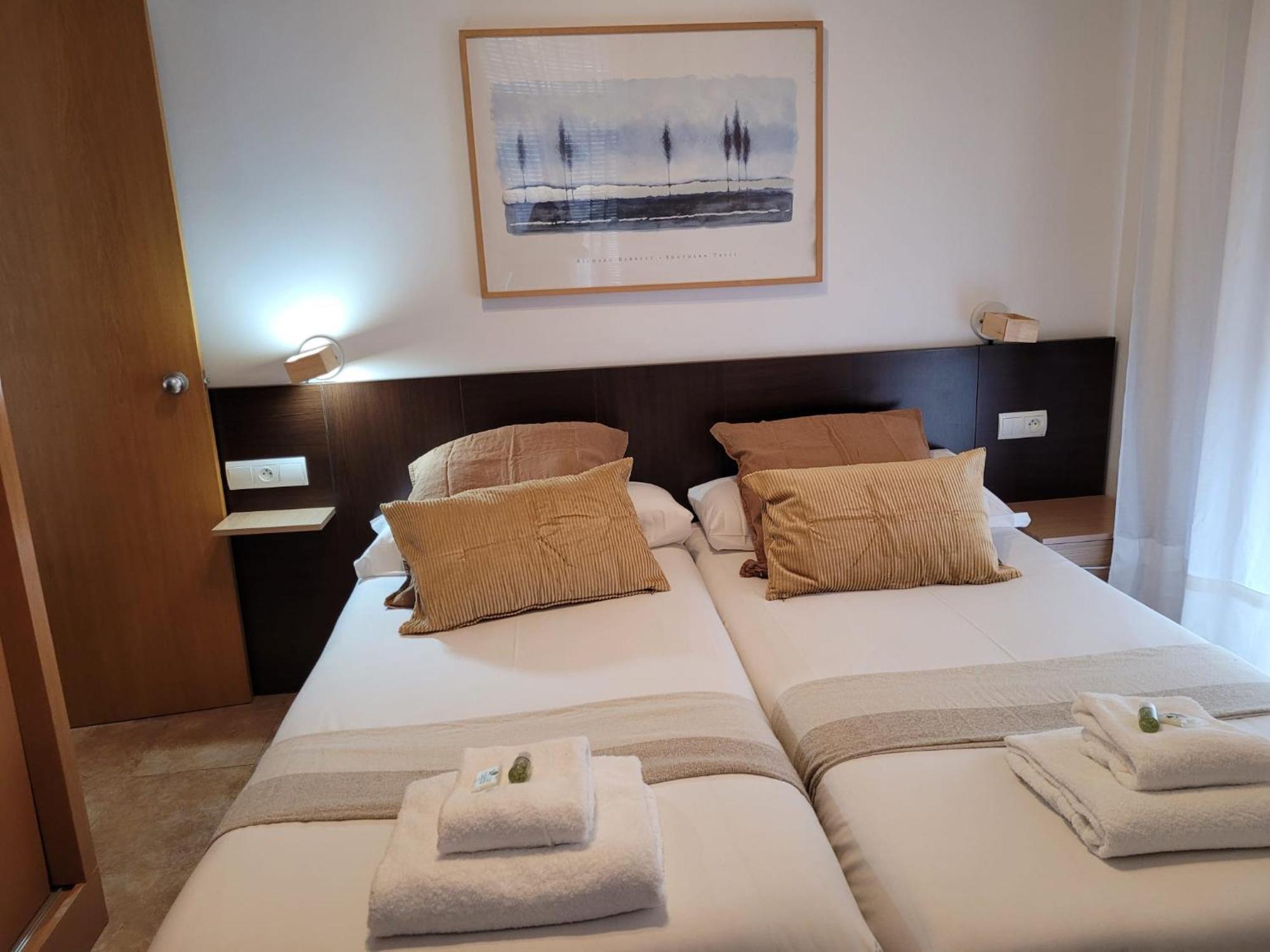 Living Valencia Apartments - Merced 외부 사진