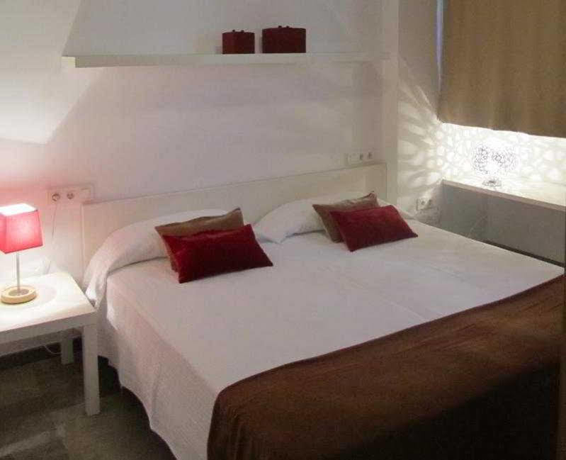 Living Valencia Apartments - Merced 외부 사진