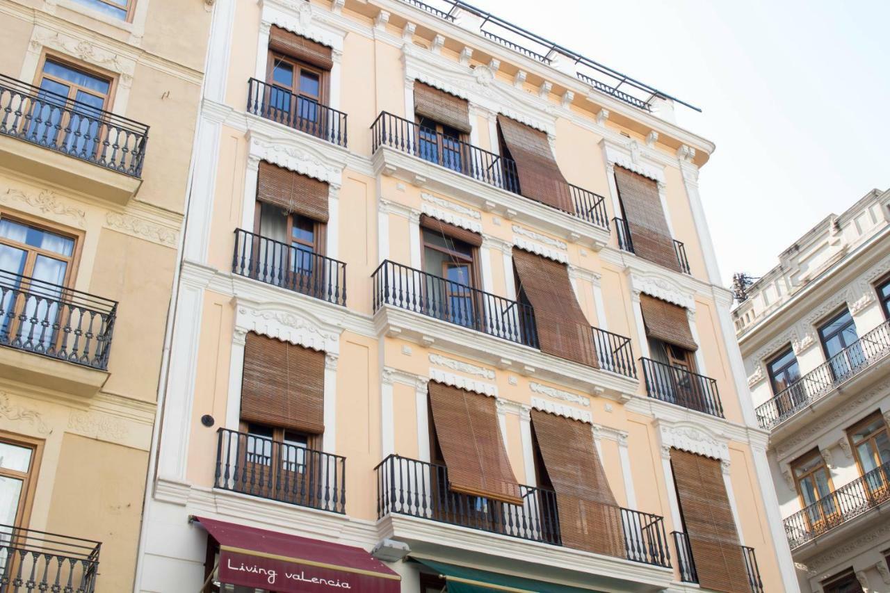 Living Valencia Apartments - Merced 외부 사진