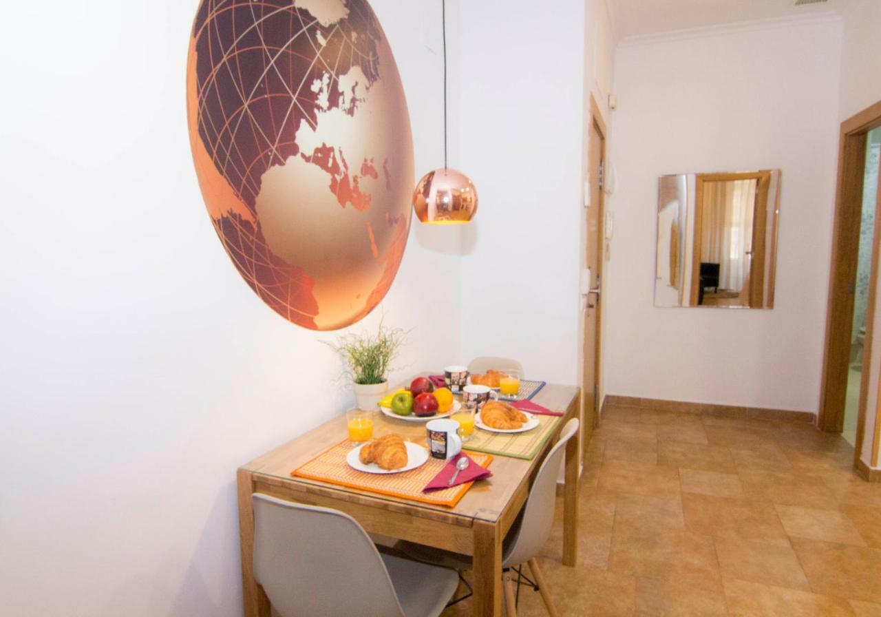Living Valencia Apartments - Merced 외부 사진